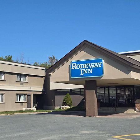 Rodeway Inn Sudbury Eksteriør billede
